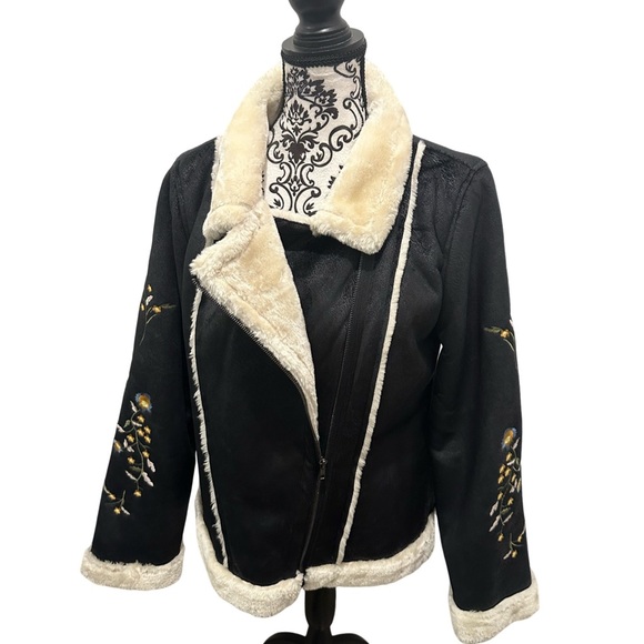 Solitaire Faux Leather Black and Cream Teddy Jacket - Picture 1 of 13